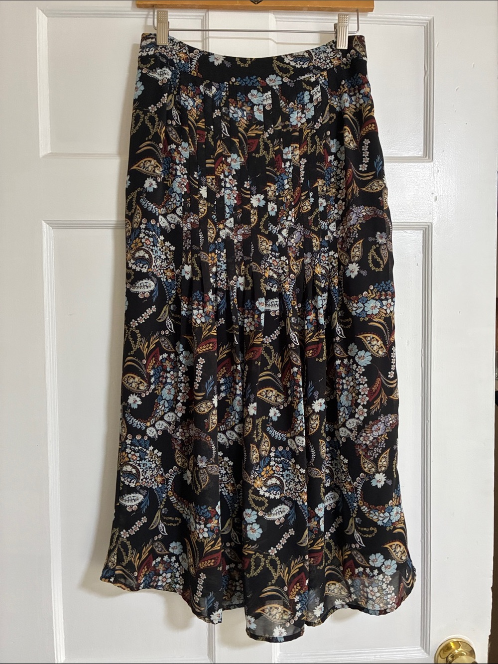 Wayf Black Floral Maxi Skirt with Paisley Accents - Picture 6 of 6